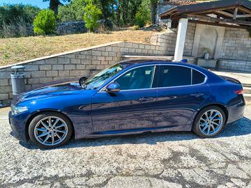 Alfa Romeo Giulia 2.2  180 CV AT8 Super