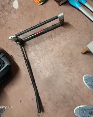 cavalletto per moto