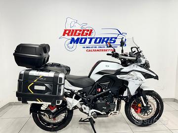 Benelli TRK 502 X tris valigie