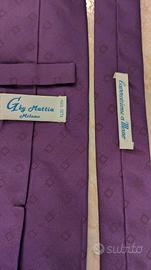 Cravatta viola in seta