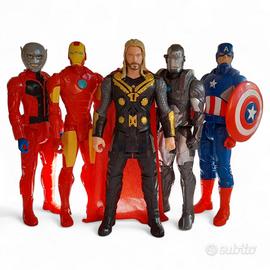Lotto 5 Action Figure 30cm Avengers Marvel Titan