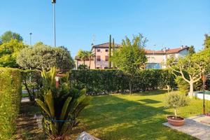 MIRA Appartamento con scoperto esclusivo