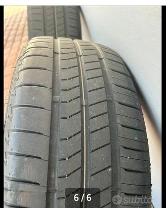 Gomme estive bridgestone 215,55 r 18. 95 t