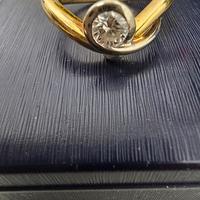 Solitario Salvini con diamante 