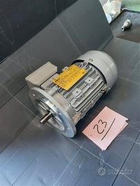 MOTORE ELETTRICO SEIPEE 0.37KW 1400GIRI N°23