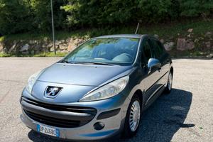 Peugeot 207 neopatenati