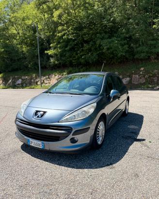 Peugeot 207 neopatenati