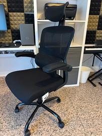 Sedia ergonomica ufficio nuova con poggiatesta