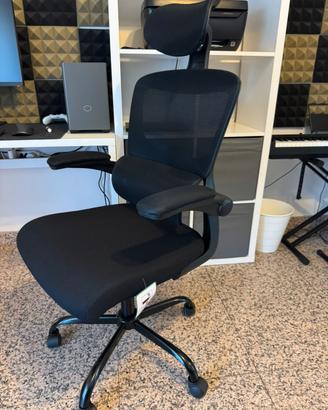 Sedia ergonomica ufficio nuova con poggiatesta