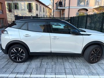 Peugeot 2008 1.2 benzina 130 cv Gt line