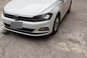 Volkswagen Polo 1.0 benzina