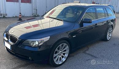 BMW 530d 231Cv. TOURING ELETTA AUTOMATICA