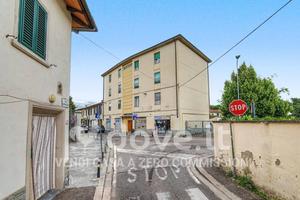 Appartamento di 98 m² con 4 locali e box auto a Fi