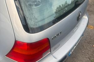 Golf 4 1.4 75 cv