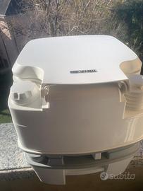 WC chimico Porta Potti – perfetto, igienizzato, pr