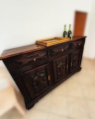 Credenza in legno massello stile classico