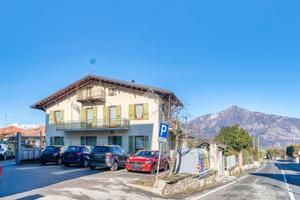 CASA INDIPENDENTE A ROSTA