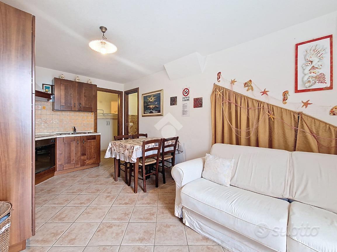 2 LOCALI A TRINITÀ D'AGULTU E VIGNOLA - Altro