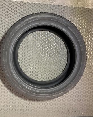 Gomme firestone winterhawk 4 205/45 r17 88v XL