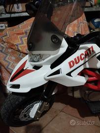 Moto elettrica ricaricabile a 2 velocità