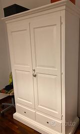 Armadio due ante bianco di legno