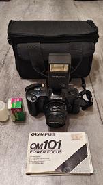 Macchina Fotografica Olympus OM 101