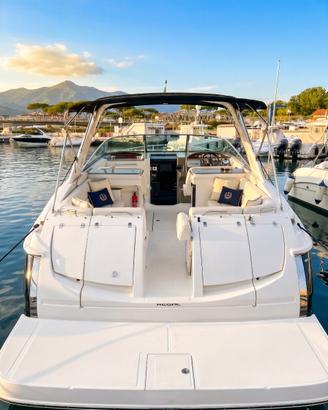 Regal 3350 Cuddy con Volvo Penta
