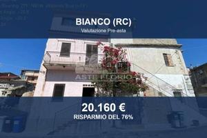 Immobile in asta di 164 m² a Bianco