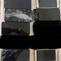 Lotto 7 smarphone rotti da riparare