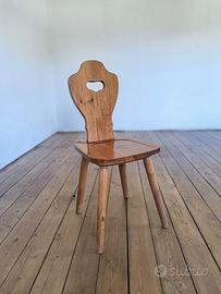 4x Set di quattro sedie da pranzo "Folk Heart" '60