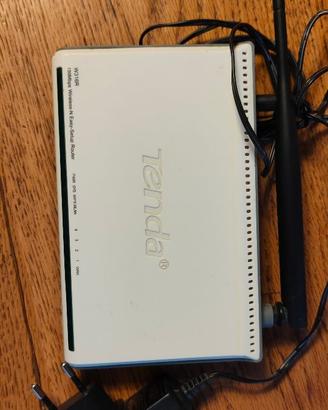 Router Tenda W316R