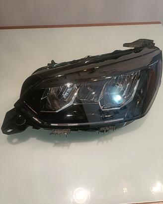 faro anteriore sx led Peugeot 208 seconda serie 