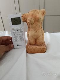 statuetta piccola