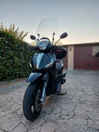 Beverly 350 Sport Touring