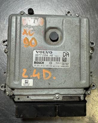 Centralina motore usata per Volvo XC70 2.4 Diesel