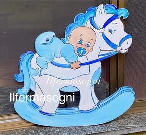 Fiocchi nascita e cicogne in legno