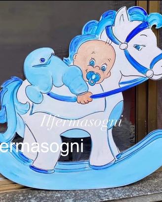 Fiocchi nascita e cicogne in legno