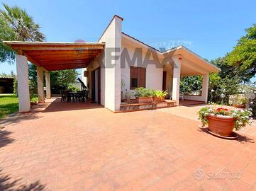 Villa o villino - Valderice