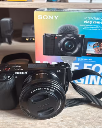 Camera Sony ZV-E10