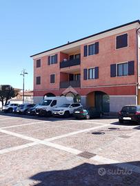 NEGOZIO A AZZANO MELLA