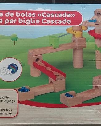 pista per biglie in legno