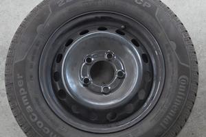 Pneumatici Continental 225/65 R 16 CP 