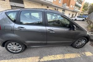 Auto Mercedes