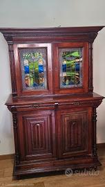 Mobile antico in legno massello