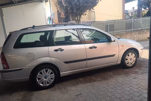 Auto Ford Focus 