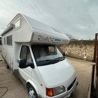 Camper ford super brig 678