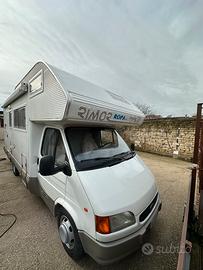 Camper ford super brig 678