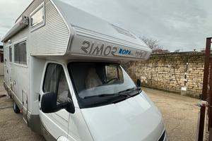 Camper ford super brig 678
