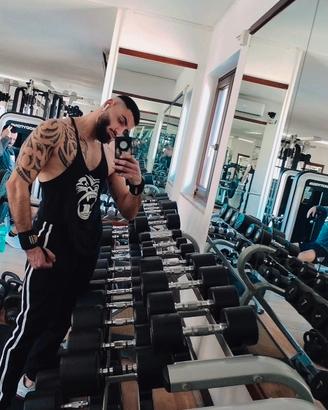 Istruttore di Sala Pesi e Personal Trainer
