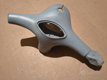 CORPO MANUBRIO VESPA 150 GS VS5